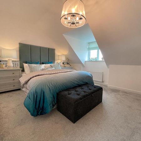 Newly Developed 3 Bedroom Home Glasgow Esterno foto