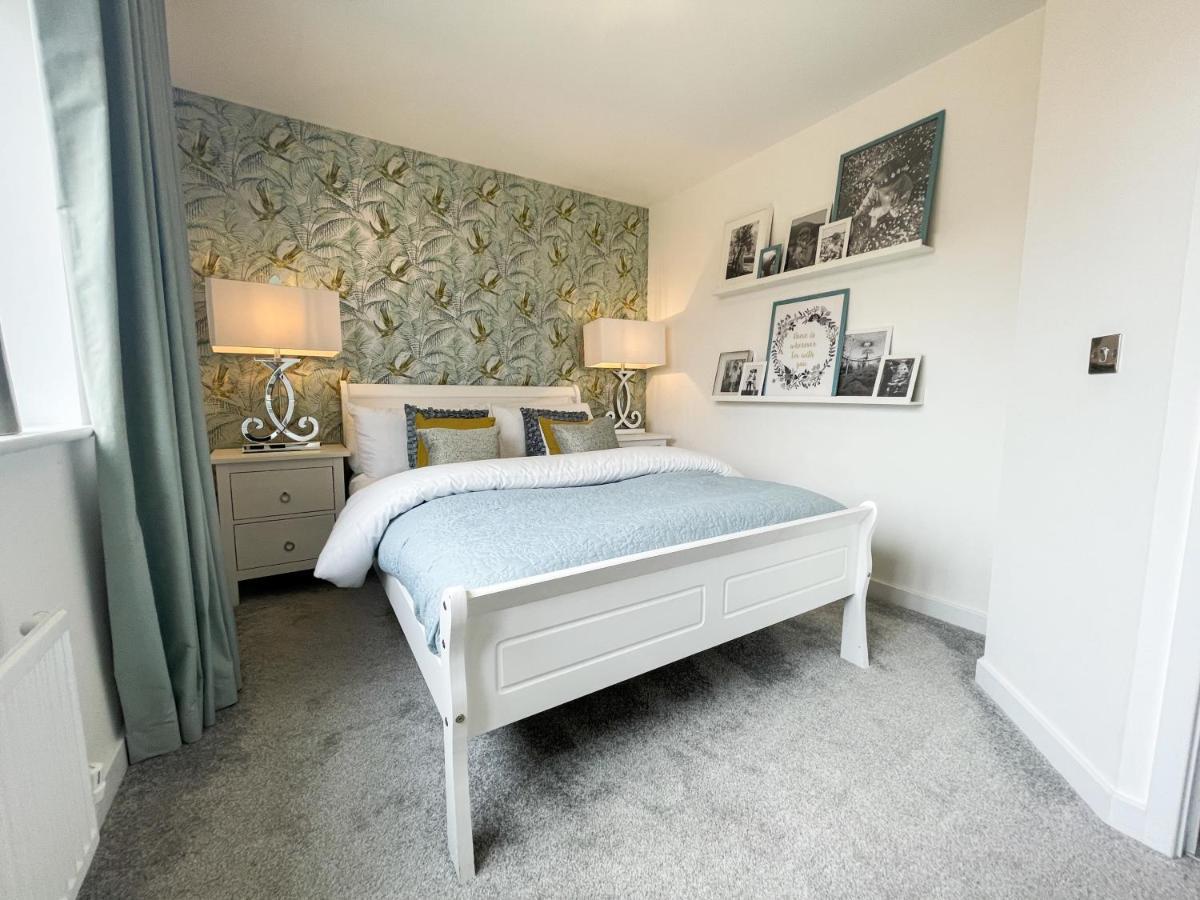 Newly Developed 3 Bedroom Home Glasgow Esterno foto