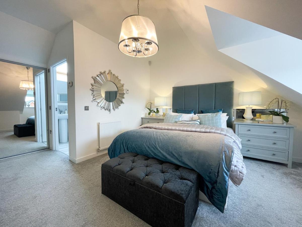 Newly Developed 3 Bedroom Home Glasgow Esterno foto